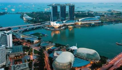 Маленькая страна с большими возможностями — о том, как переехать в Сингапур
